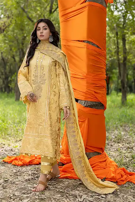 Charizma-Embroidered-Cambric-Jacquard-Collection-2022-Original-Pakistani-Suits