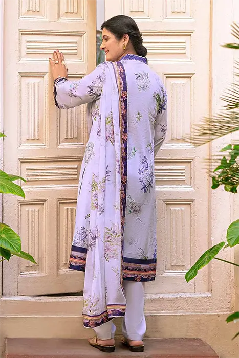 Gul Ahmed Mothers Lawn Collection 2023 BM-32005 (A)