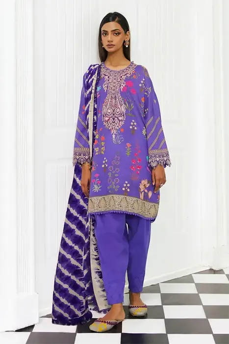 A Beautiful pakistani lawn suit by sana safinaz