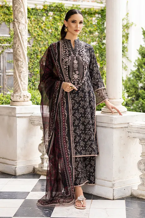 Zainab Chottani Tahra Formal Collection ONYX-AURA 6A c