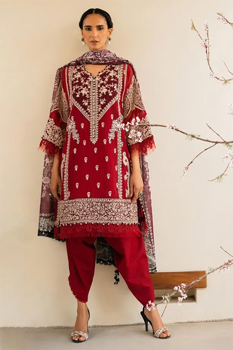 A Pakistani kurti Design by Sana Safinaz