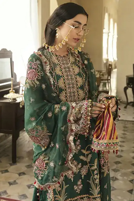 Afrozeh Pakistani suit with embroidered details