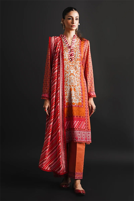 Sana Safinaz Mahay Winter 23 Pakistani Suits - 018A a