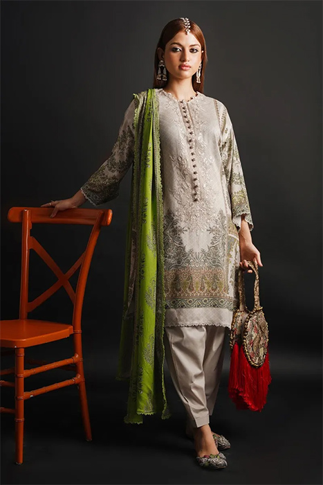 Sana Safinaz Mahay Winter 23 Pakistani Suits - 027B a