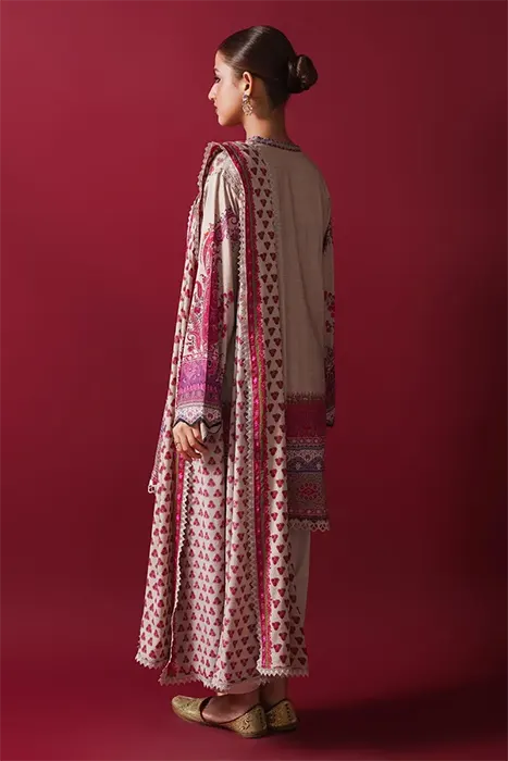 Sana Safinaz Mahay Winter 23 Pakistani Suits - 028A d