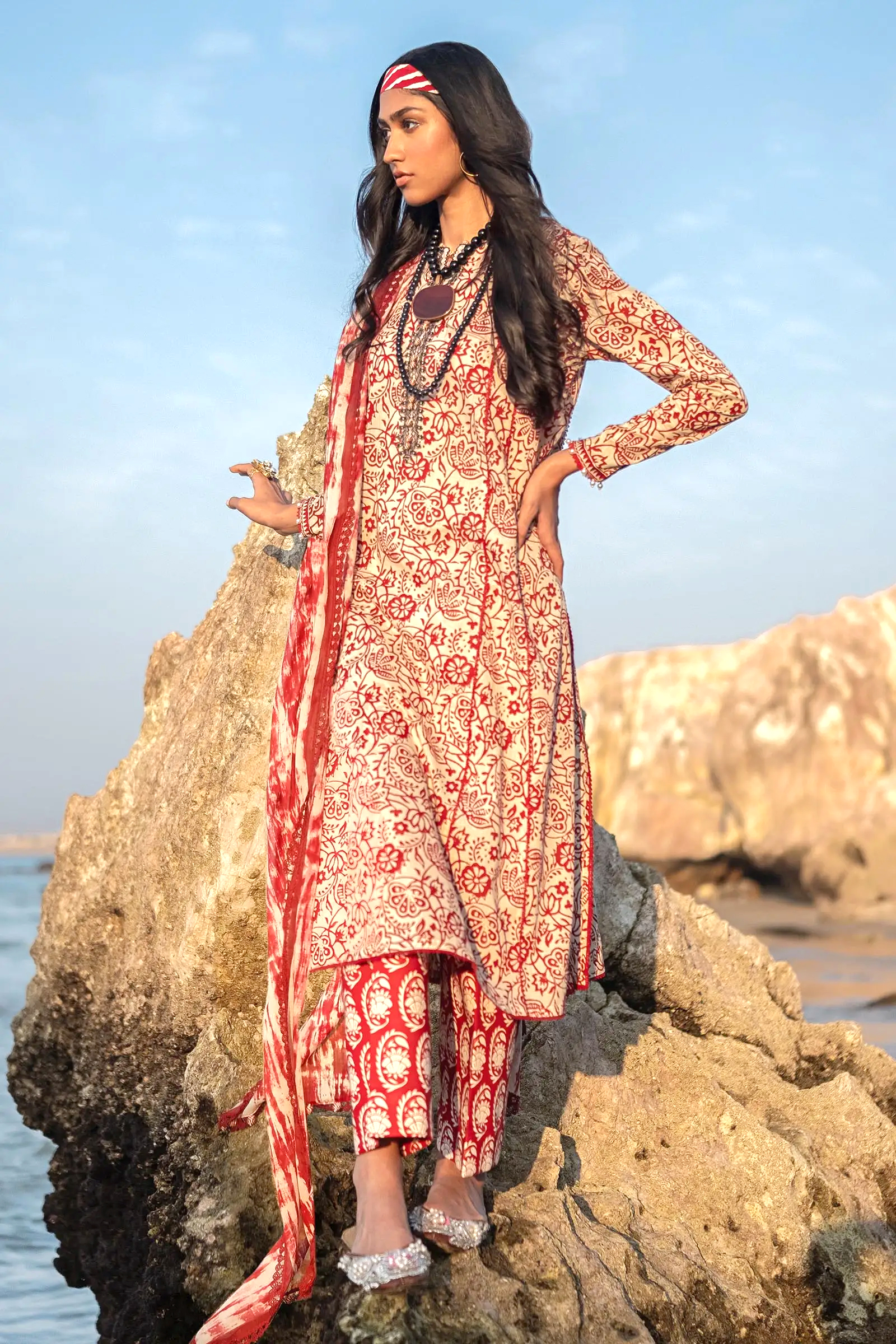 Sana Safinaz Mahay' 24 Pakistani Summer Suit - 008B a