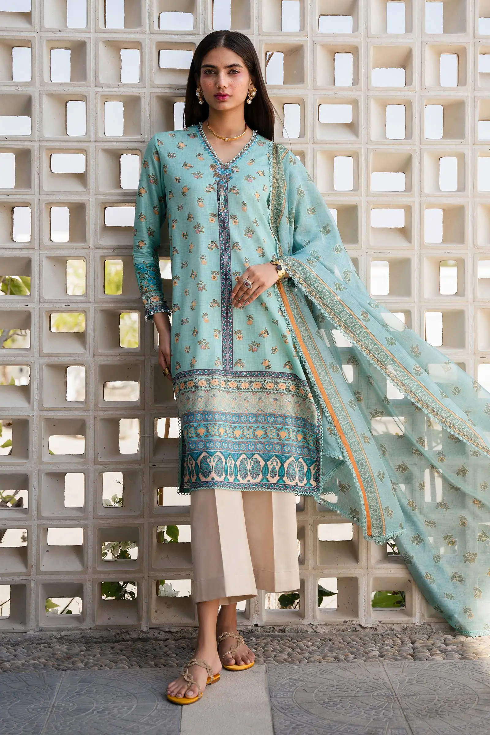 Sana Safinaz Mahay' 24 Pakistani Summer Suit - 017B a